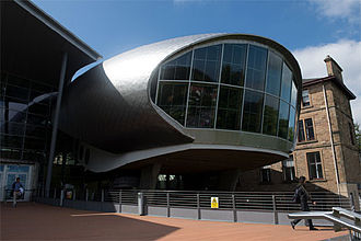 New and old buildings at Craiglockhart Campus